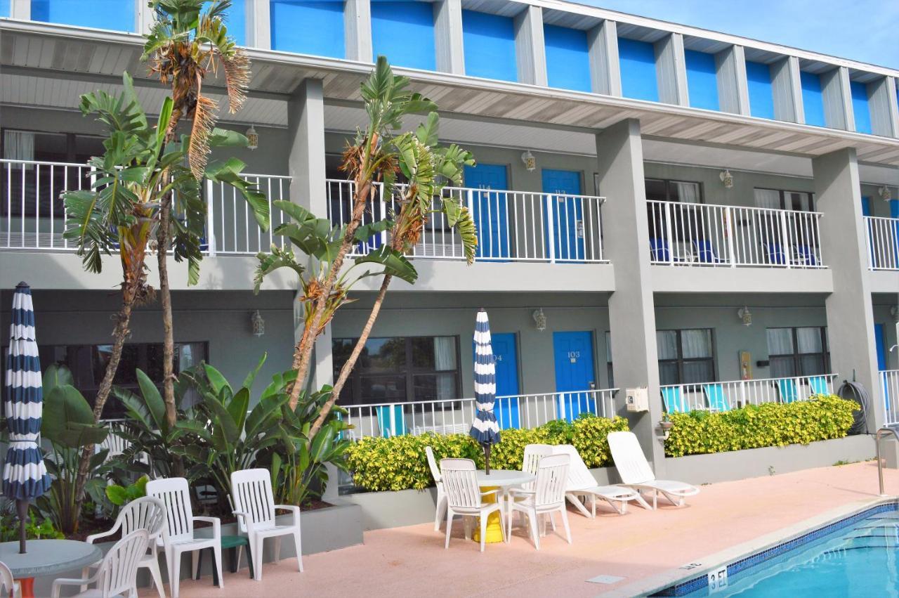 Dockside Inn & Resort Fort Pierce Exterior photo